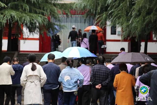 清明小长假 芒砀山旅游区开启人海模式